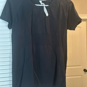 Black Short Sleeve Top